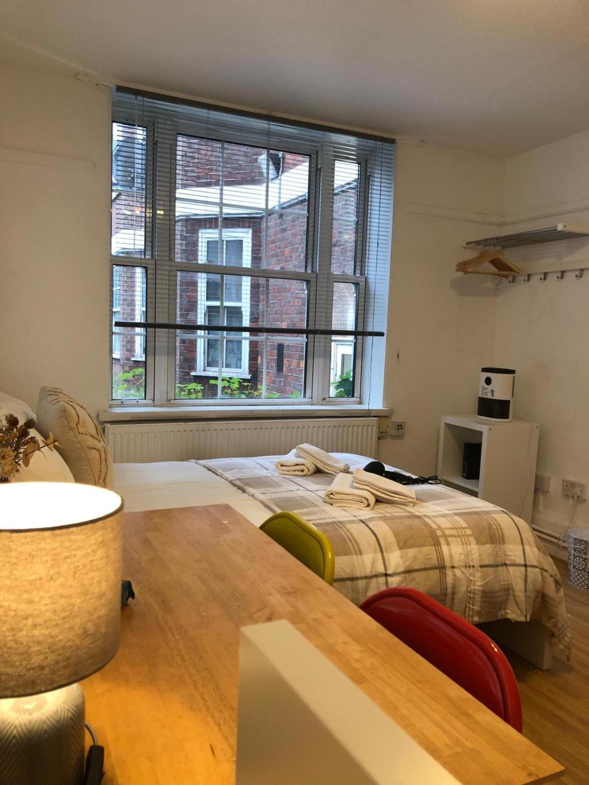 Comfy Private Bedrooms Near O2 Forum Kentish Town, Camden Londyn Zewnętrze zdjęcie