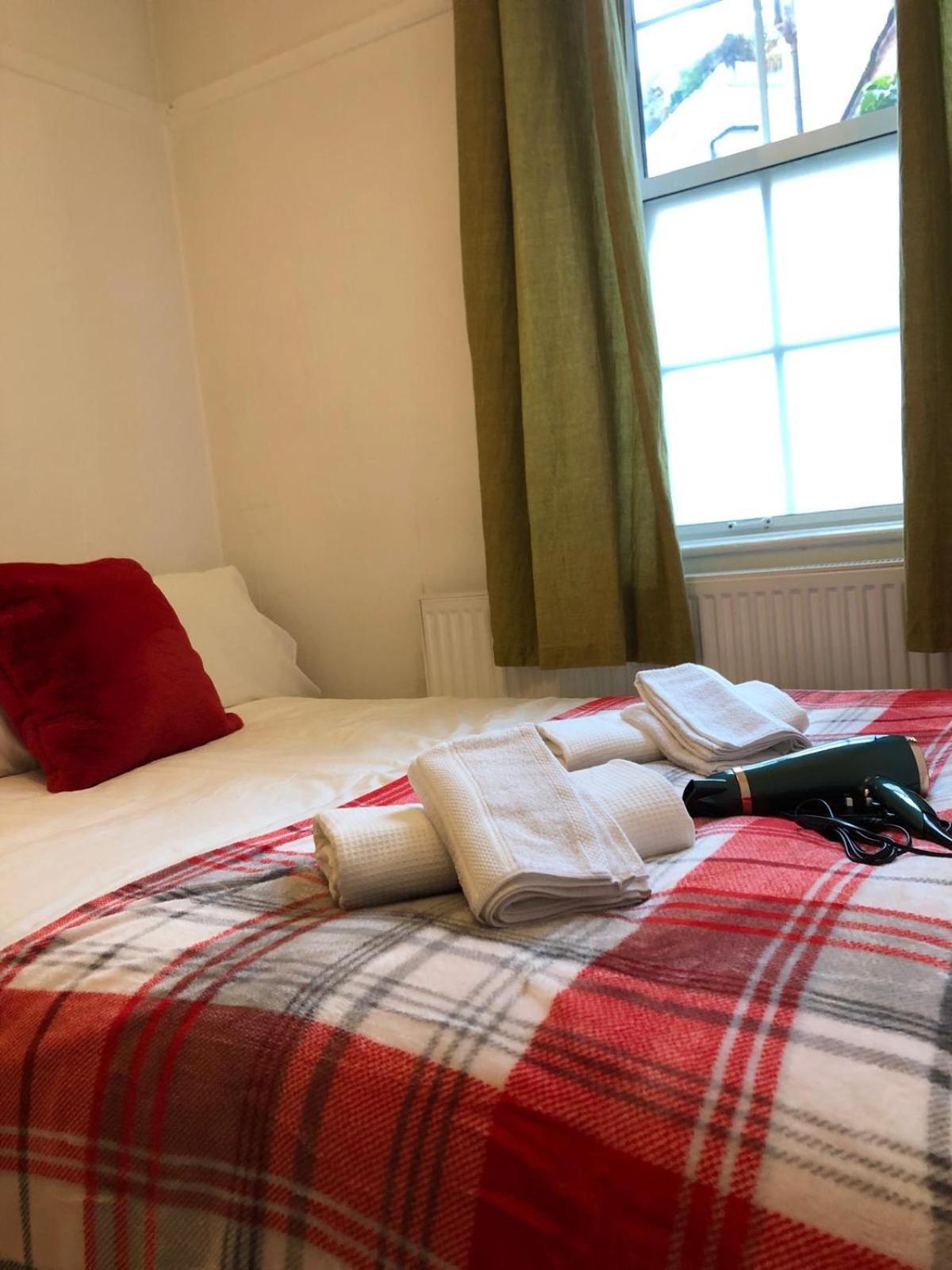 Comfy Private Bedrooms Near O2 Forum Kentish Town, Camden Londyn Zewnętrze zdjęcie